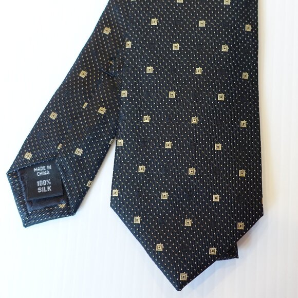 CALVIN KLEIN Black Glimmer Square Neat Silk Slim Tie - Picture 2 of 3